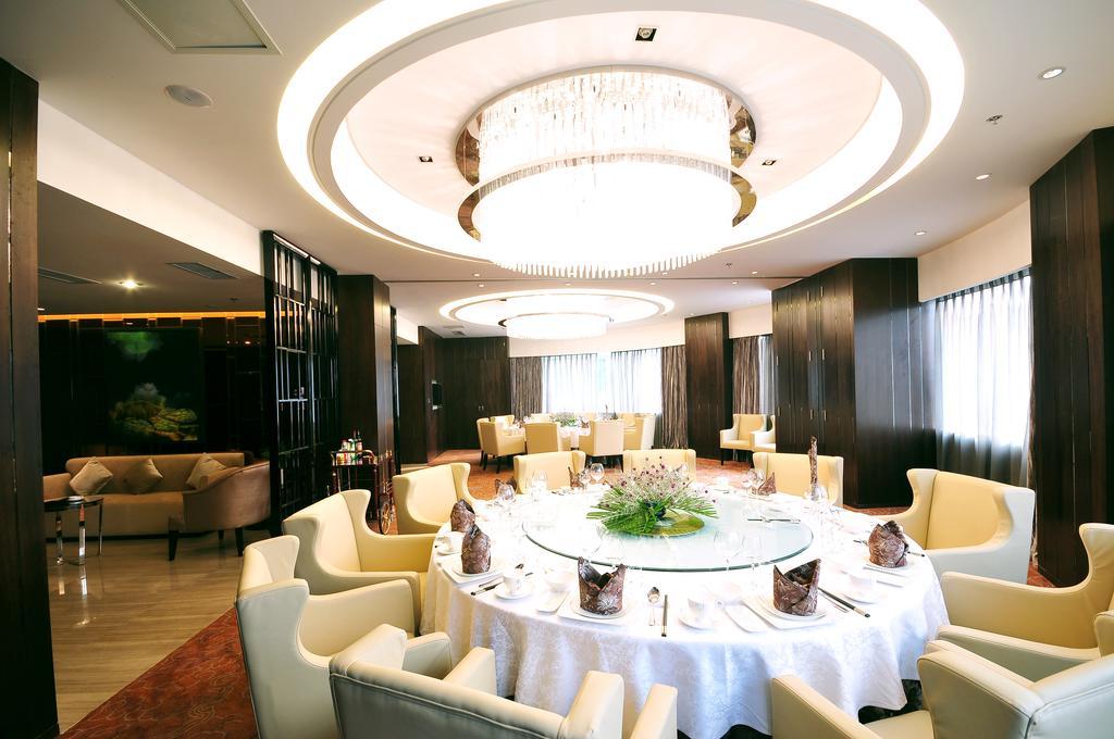 Xichang Minshan Hotel Exteriör bild
